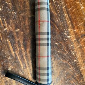 Original Burberry’s Plaid Tan and Black travel umbrella